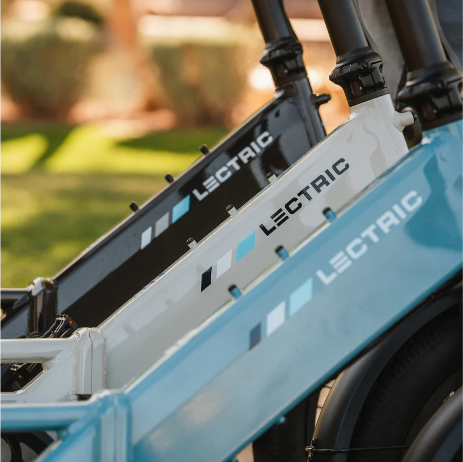 XP4 750 Step-Thru Raindrop Blue eBike - Image 7