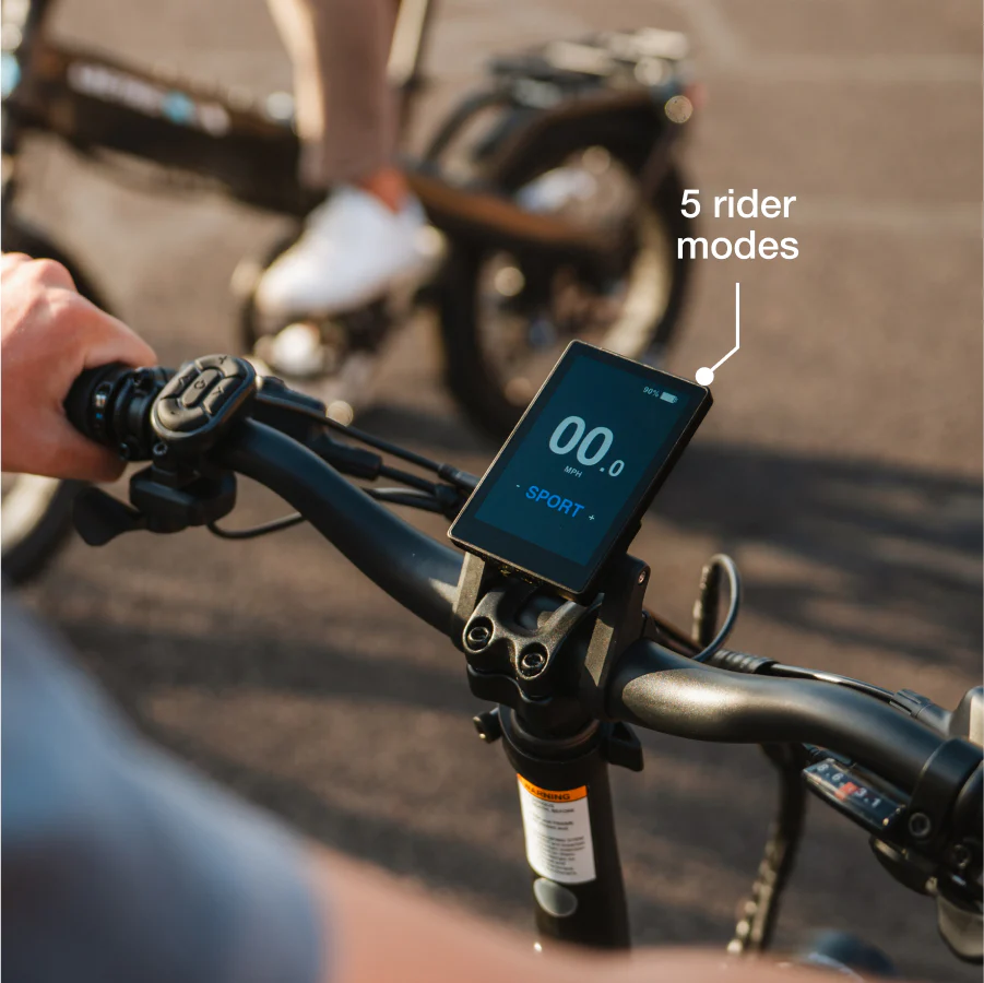 XP4 Step-Thru Stratus White eBike - Image 10