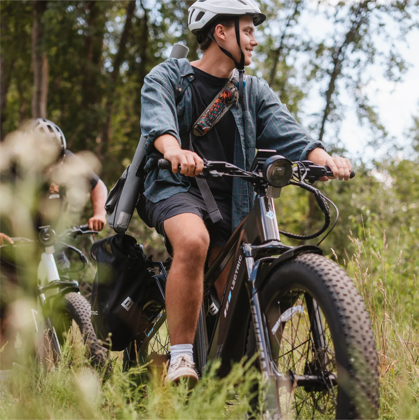 XPeak2 High-Step + FREE Rear Rack, Fenders, Elite Headlight, Suspension Seat Post ($336 Value) - Image 5