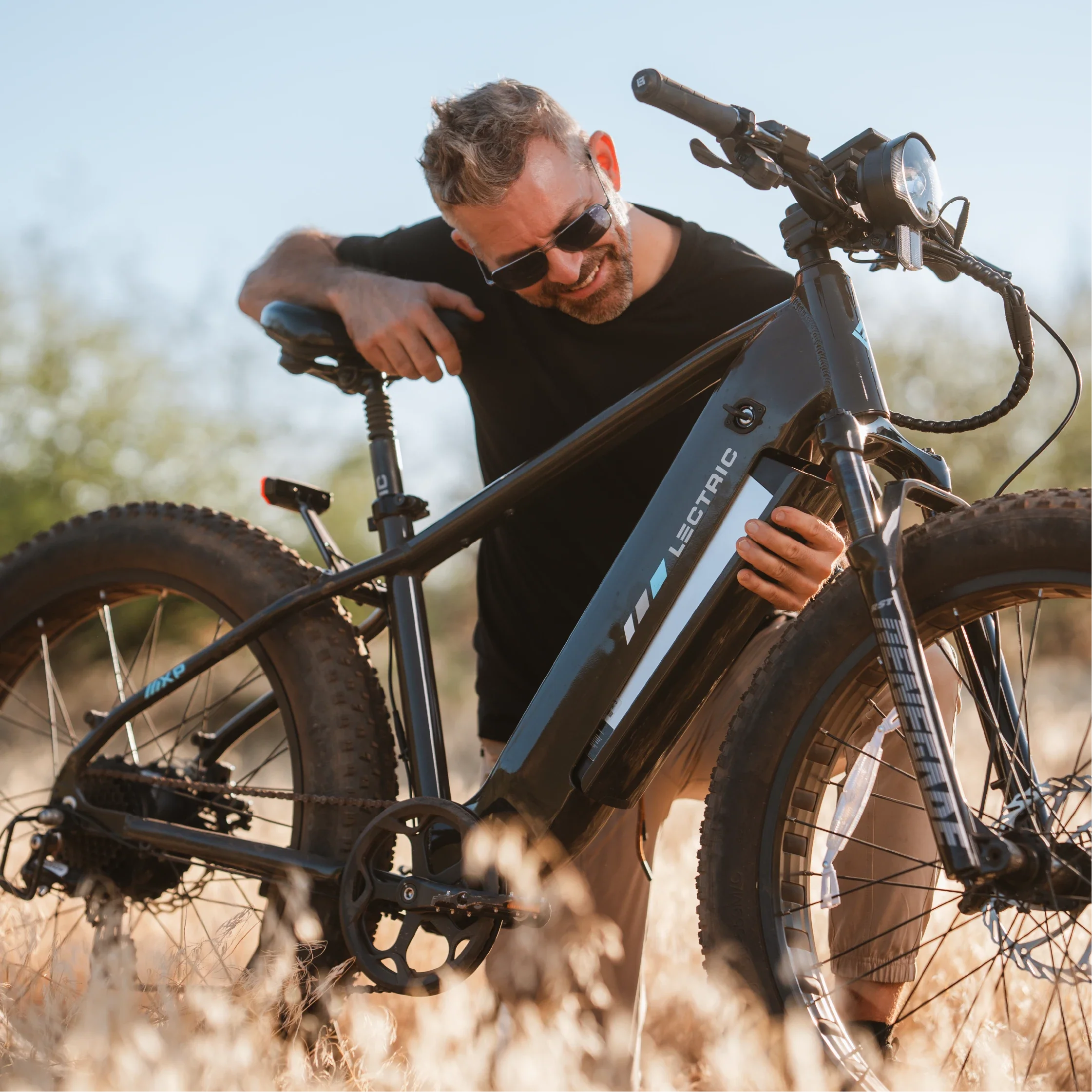 XPeak2 High-Step + FREE Rear Rack, Fenders, Elite Headlight, Suspension Seat Post ($336 Value) - Image 7