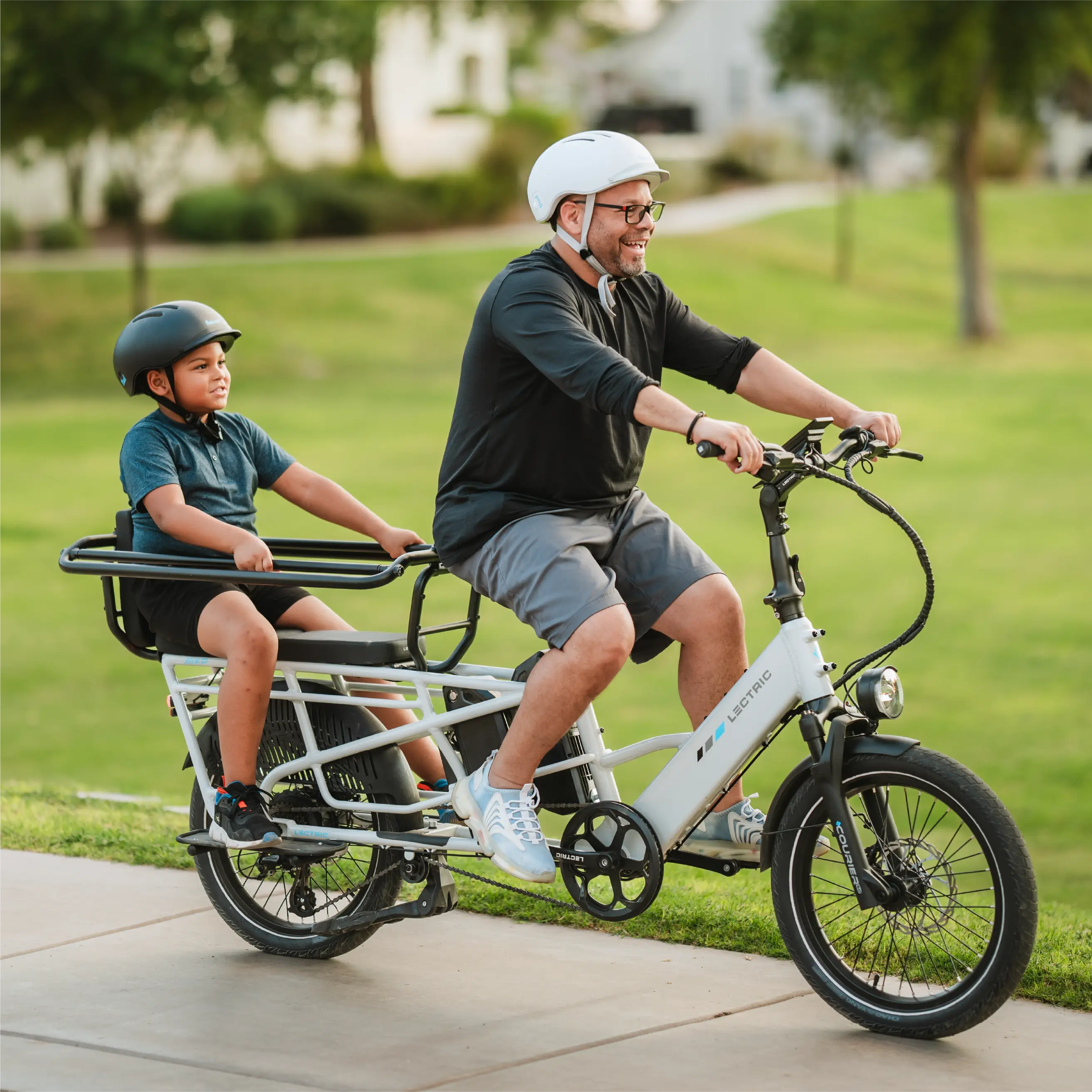 XPedition2 Stratus White Dual-Battery + FREE Running Boards, Cushions, Elite Headlight, Suspension Seat Post, Orbitor ($545 Value) - Image 5
